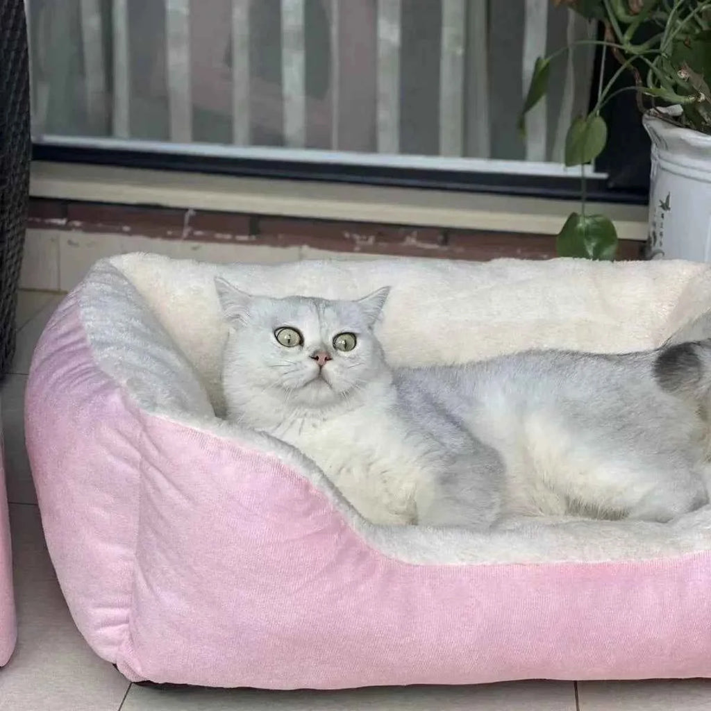 Plush Cat Bed Cushion, 43 × 34 cm